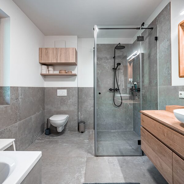 Exclusive garden apartment